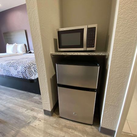 Surestay Plus Hotel By Best Western Ada Luaran gambar