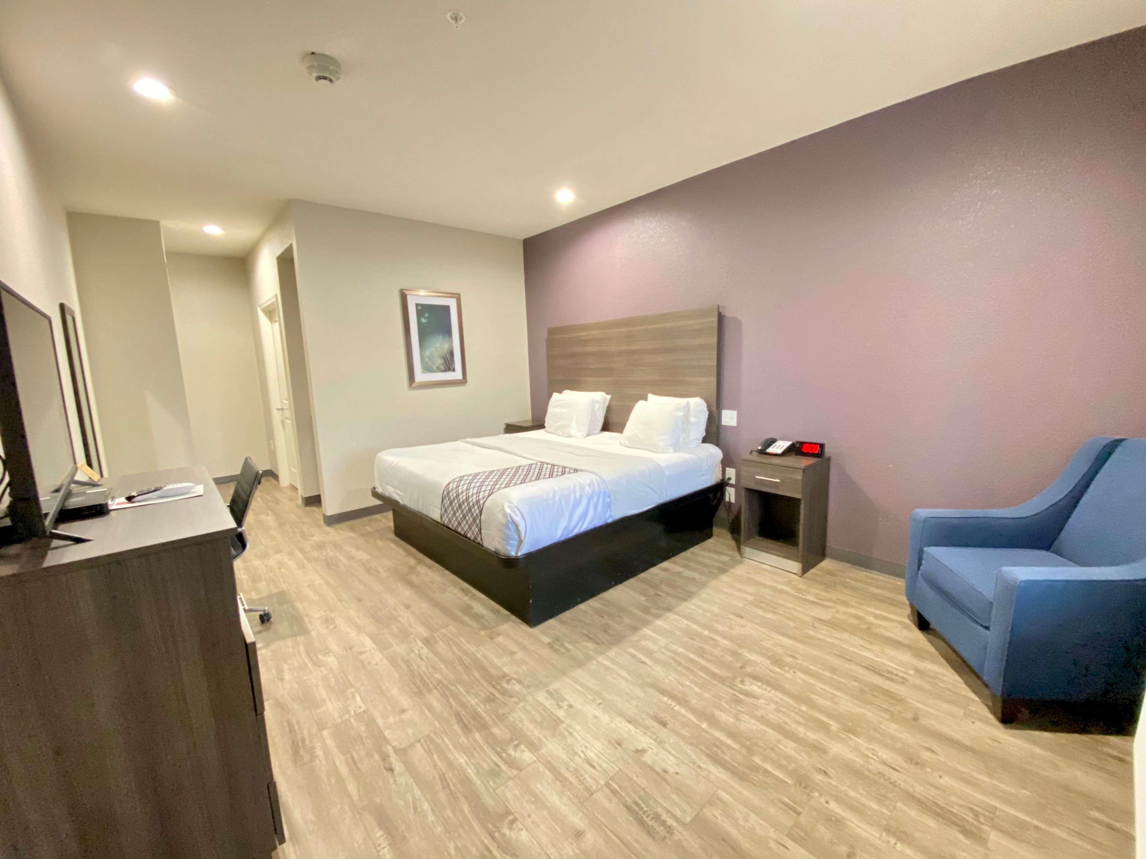 Surestay Plus Hotel By Best Western Ada Luaran gambar