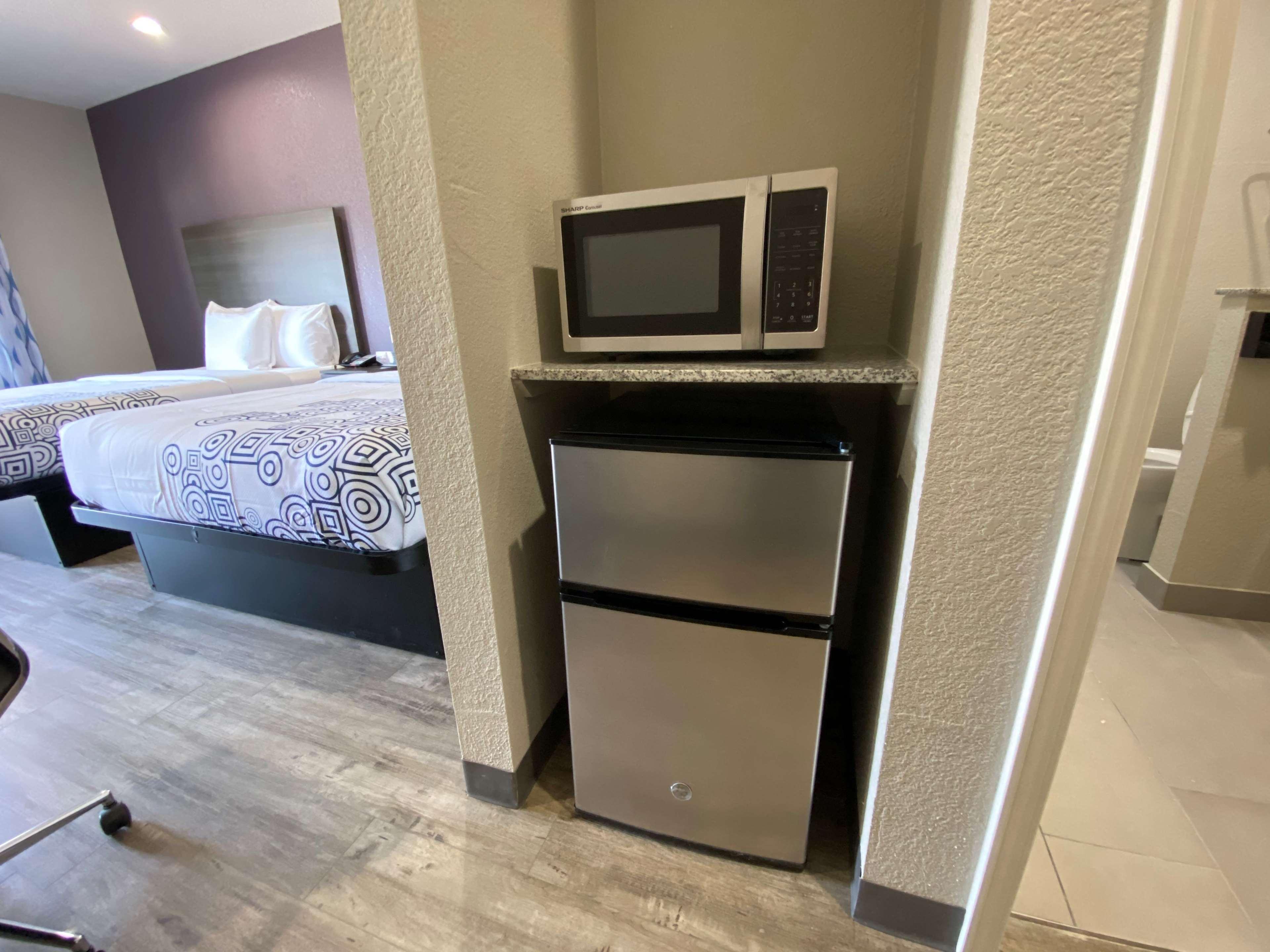Surestay Plus Hotel By Best Western Ada Luaran gambar