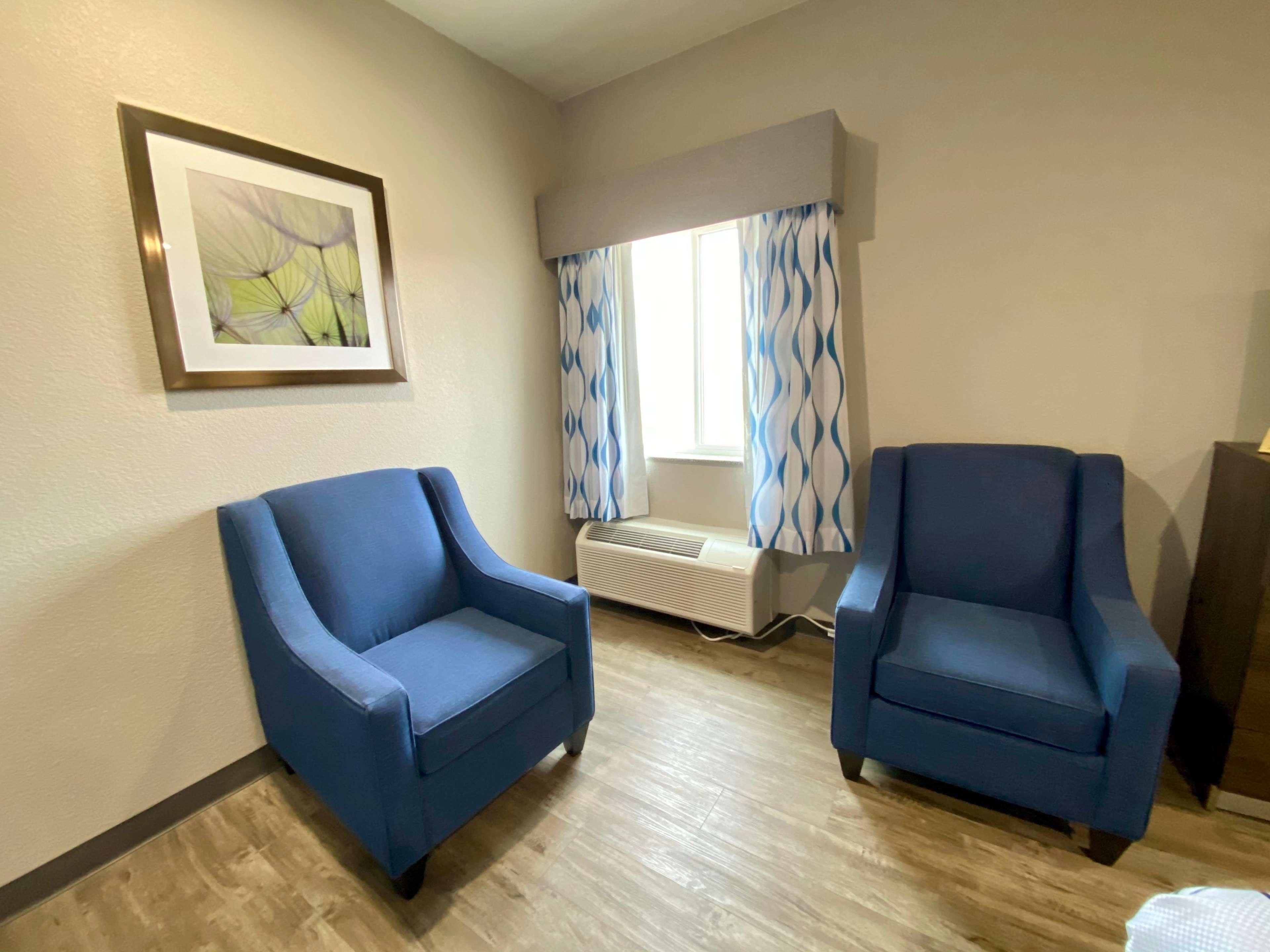 Surestay Plus Hotel By Best Western Ada Luaran gambar